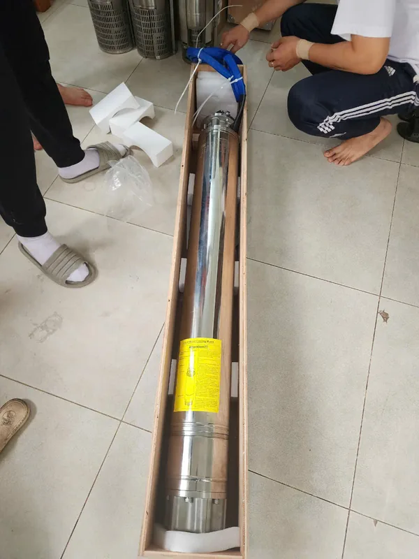 Bơm chìm giếng khoan dùng cho nhà dân